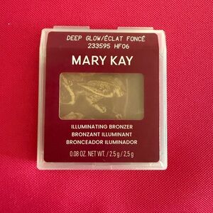 Mary Kay Special Edition Illuminating Bronzer Deep Glow